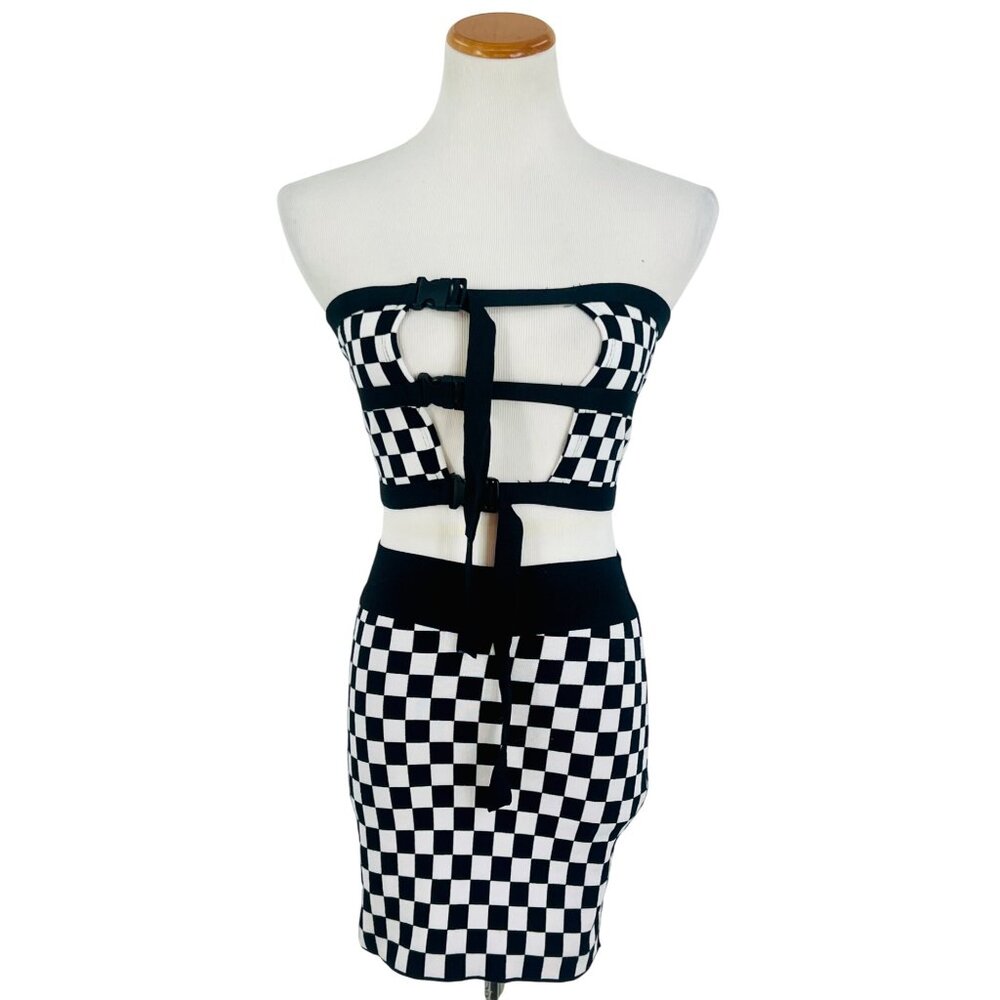 Checkered Black White Buckle Front Crop Top & Mini Skirt 2 Piece Set | Rave EDM - Picture 4 of 16